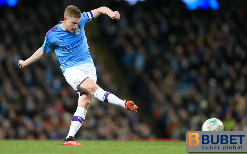 Kevin De Bruyne - Hành trình vươn tới đỉnh cao Premier League 1 Kevin De Bruyne chơi bóng cho Manchester City
