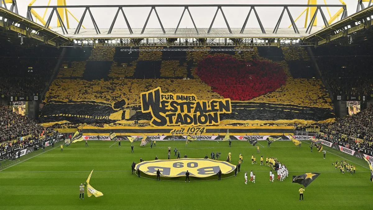 Sân vận động Signal Iduna Park 2